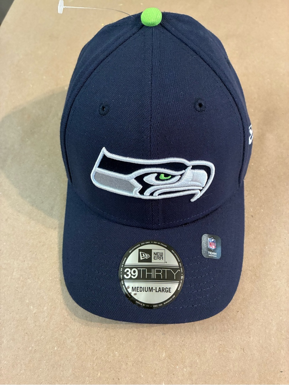 Seattle Seahawks NFL New Era 39Thirty Medium/Large Fitted Cap